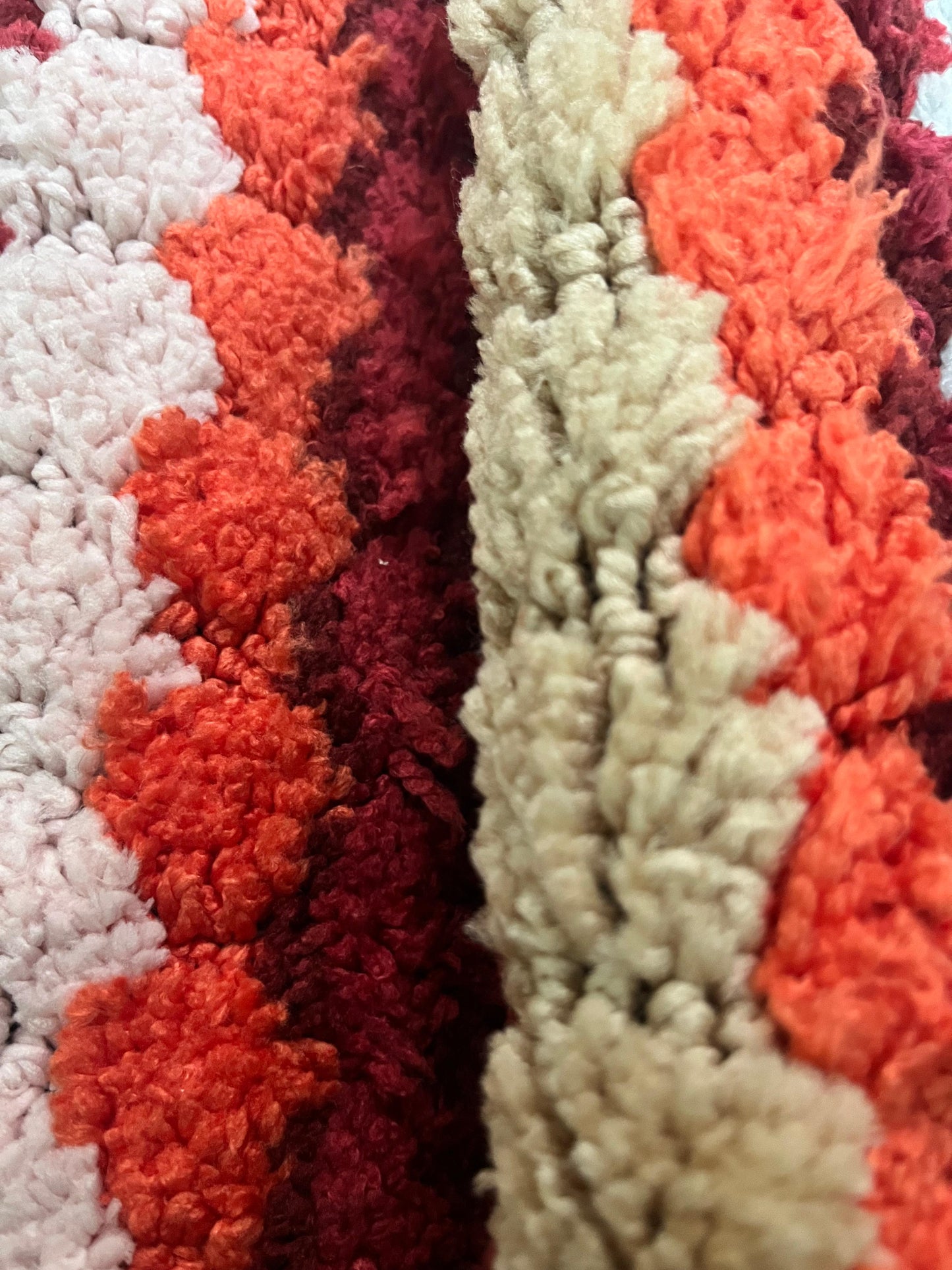 Plush Absorbent Striped Bath Mat (40x60 CM)