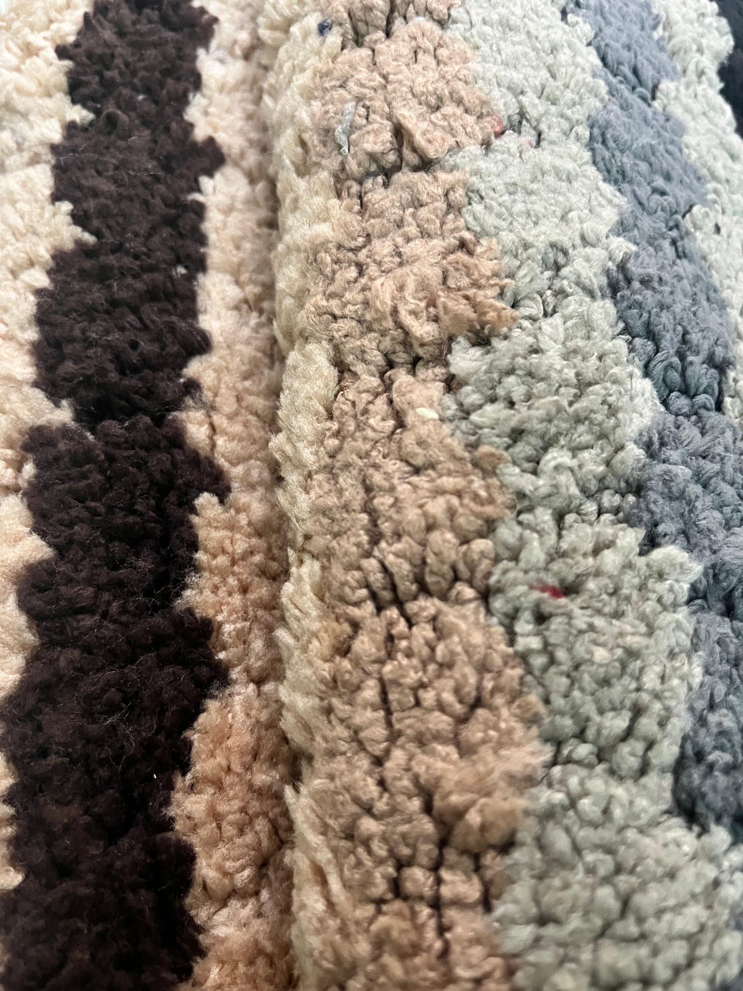 Plush Absorbent Striped Bath Mat (40x60 CM)